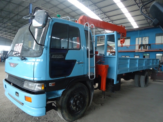รถ 6ล้อ Hino เครน