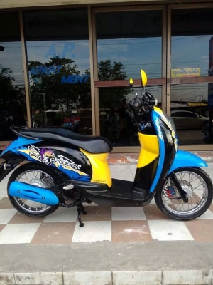Honda Scoopy i สีน้ำเงิน ดำ ลาย VIVID ME รถสวย ประหยัดน้ำมัน Honda Scoopy i สีน้ำเงิน ดำ ลาย VIVID ME รถสวย ประหยัดน้ำมัน