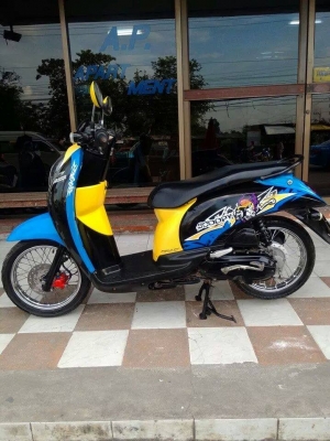 Honda Scoopy i สีน้ำเงิน ดำ ลาย VIVID ME รถสวย ประหยัดน้ำมัน Honda Scoopy i สีน้ำเงิน ดำ ลาย VIVID ME รถสวย ประหยัดน้ำมัน