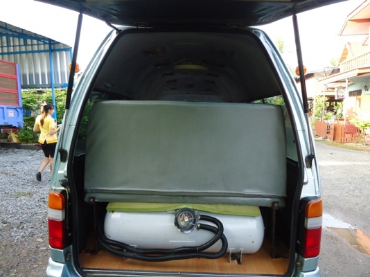 รถตู้ Toyota commuter ปี 2004 หลังคาสูง ช่วงยาว เครื่องดี 1jz แก๊ส หัวฉีด lpg ขับดี ประหยัด รถตู้ Toyota commuter ปี 2004 หลังคาสูง ช่วงยาว เครื่องดี 1jz แก๊ส หัวฉีด lpg ขับดี ประหยัด