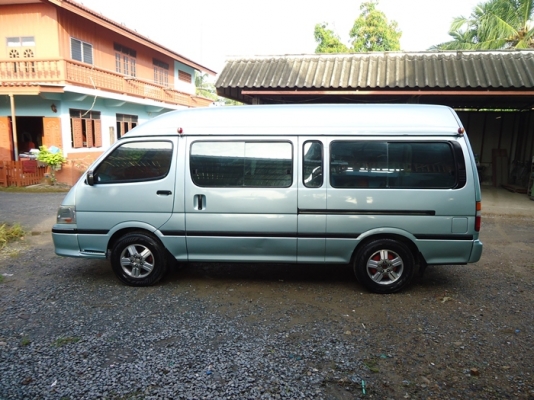 รถตู้ Toyota commuter ปี 2004 หลังคาสูง ช่วงยาว เครื่องดี 1jz แก๊ส หัวฉีด lpg ขับดี ประหยัด รถตู้ Toyota commuter ปี 2004 หลังคาสูง ช่วงยาว เครื่องดี 1jz แก๊ส หัวฉีด lpg ขับดี ประหยัด