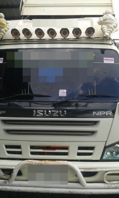 ISUZU NPR  ลดราคาด่วนๆ เหลือ 690,000 บาทค่ะ
