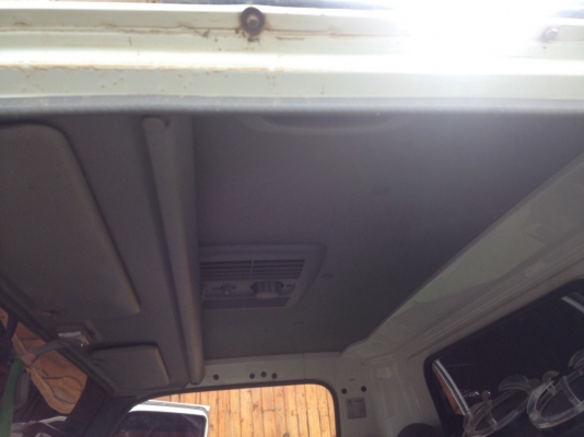 ISUZU NPR  ลดราคาด่วนๆ เหลือ 690,000 บาทค่ะ