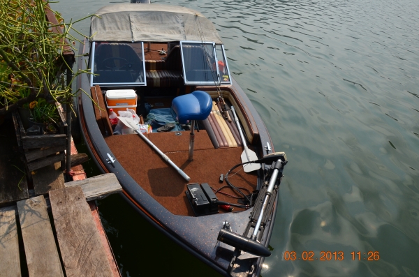 ขายเรือแบส 18 ฟุต + mercury 125 แรง