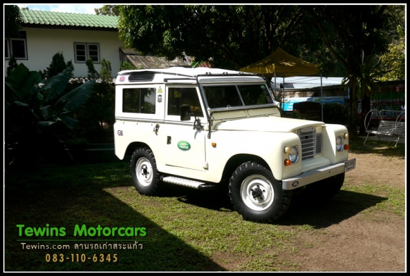 ขายรถ Landrover ช่วงสั้นแวน 3 ประตู เกียร์ Auto 4x4 ขายรถ Landrover ช่วงสั้นแวน 3 ประตู เกียร์ Auto 4x4