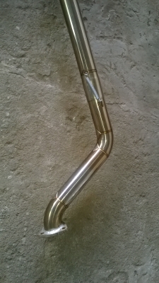 ขายท่อวีโก้  vn เทอร์โบ 2500 หน้าเพลา เหลดทั้งเส้น สภาพสวย