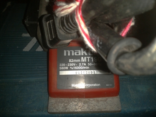 กบไฟฟ้า Maktec MT190