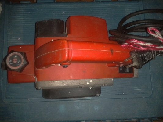 กบไฟฟ้า Maktec MT190