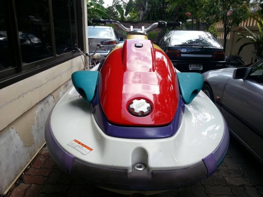 ขายjetski 3 ที่นั่ง นำเข้ามา สภาพพร้อมเล่น
