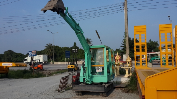 ขายรถขุดkubota...kh027..มีตู้