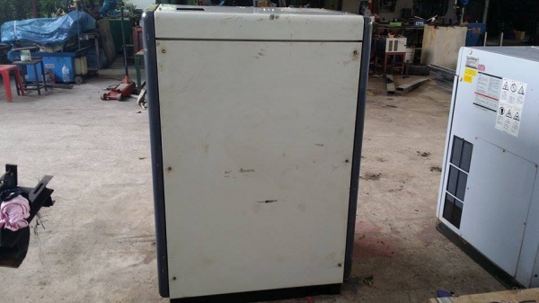 ปั๊มลมสกรู เก่าญี่ปุ่น MITSUI SEIKI Z086 ขนาด 10 แรง สภาพสวย พร้อมใช้งาน ปั๊มลมสกรู เก่าญี่ปุ่น MITSUI SEIKI Z086 ขนาด 10 แรง สภาพสวย พร้อมใช้งาน