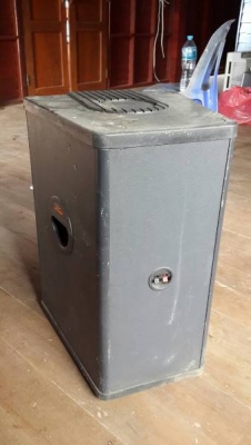 ตู้ลำโพง 1 คู่ ยี่ห้อ HIGH SPEAKER 11นิ้ว ตู้ลำโพง 1 คู่ ยี่ห้อ HIGH SPEAKER 11นิ้ว