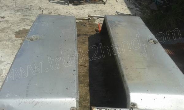 บังโคลนสเตนเลสรถบรรทุก 10 ล้อแบบตรง 4 ชุด