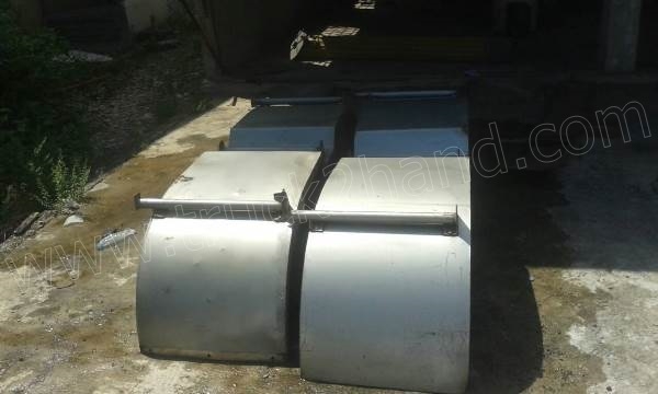 บังโคลนสเตนเลสรถบรรทุก 10 ล้อแบบโค้งมี 10 ชุด