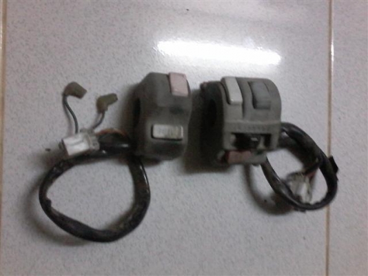 ขายอะไหล่คาจิว่าสเตลล่า115 มือสองสินค้ายังไม่รวมค่าจัดส่ง สนใจติดต่อ (กบรถเก่าแพร่)