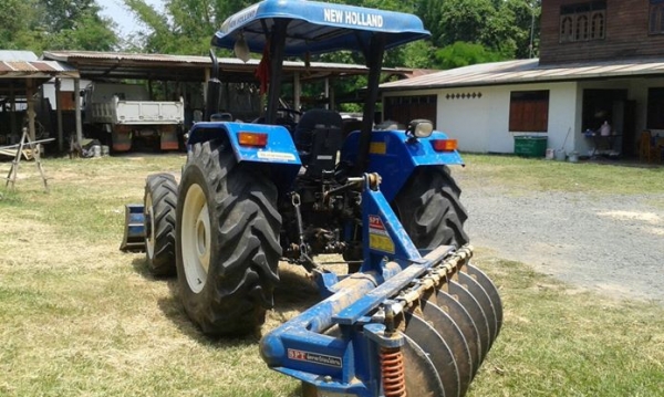 ขายรถไถ NEW HOLLAND T55 ปี55 สภาพพร้อมใช้งาน 1,500ชม. สนใจสอบถามรายละเอียดเพิ่มเติมโทร 090-8588220คุณนะ ID:narong498 หรือ www.truck.in.th/498 ขายรถไถ NEW HOLLAND T55 ปี55 สภาพพร้อมใช้งาน 1,500ชม. สนใจสอบถามรายละเอียดเพิ่มเติมโทร 090-8588220คุณนะ ID:narong498 หรือ www.truck.in.th/498
