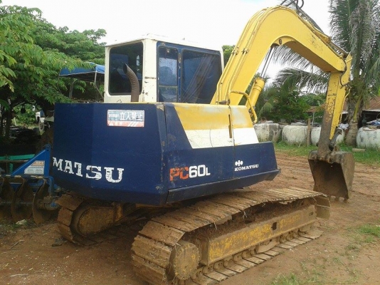 ขายแบคโคPC60-6L เครื่องเดิม เครื่องดี ปั้มแรง ทำงานเร็ว ไม่โหลด บูมอาร์มดี โซ่ดี ตัวเดินใหญ่ พร้อมใช้งาน สนใจโทร090-8588220คุณนะ ID:narong498 หรือwww.truck.in.th/498