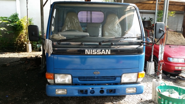 ขายนิสสันแอ็ดลาสเบนซินเกียร์ออโต้KA20-2000cc