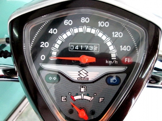 LET'S ตัวท็อปล้อแมกช์ สีดำนํ้าตาล รถเดือน เมษายน.ปี 56 ไมล์ 4173 โล รุ่นใหม่หัวฉีด ของแถม 2 รายการ 23900