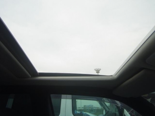 หัวตัด MERCEDES BENZ E-CLASS E320 ติดหลังคาซันรูฟ พร้อมประตู 4 บาน เกียร์ AT ขาดแค่ท้าย นำเข้าจากประเทศญี่ปุ่น หัวตัด MERCEDES BENZ E-CLASS E320 ติดหลังคาซันรูฟ พร้อมประตู 4 บาน เกียร์ AT ขาดแค่ท้าย นำเข้าจากประเทศญี่ปุ่น