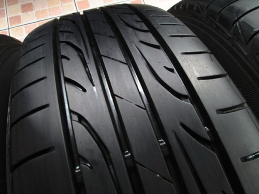 ขายยาง195-65-15 DUNLOP LM704 ปี14 แจ่มๆ (1ชุด)