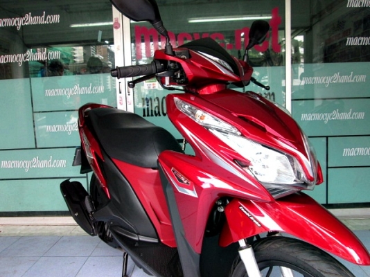 click 125 i ตัวท๊อป id ling stop ล้อแมกซ์ สีแดง รถเดือนธันวาคม ปี 56 ไมล์ 2 พันโล  แถม 3 รายการ 40900