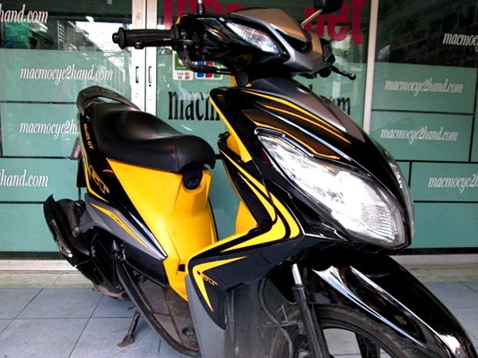 mio125 gt สีดำเหลืองตัวท๊อป ล้อแมกซ์เดิมจากศูนย์ รถเดือน พฤษภาคม ปี 54 ไมล์ 1หมื่นโล รถบ้านฝากขาย 17900