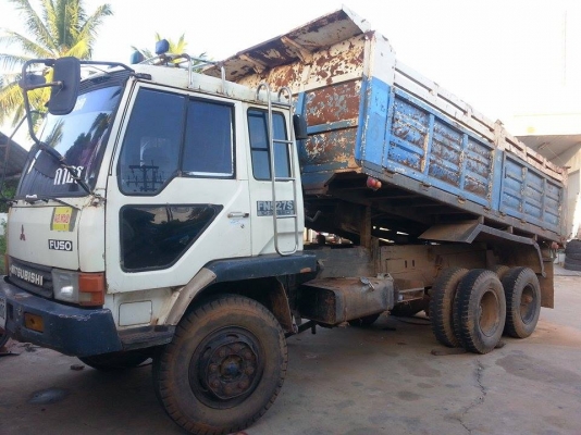 ขายดั้มMITSUBISHI คัชซีหน้ายาว เครื่องHO7C 185แรง ช่วงล่าง2เพลา ลงเล่มเรียบร้อยแล้ว เครื่องดี เกียร์พัง เอกสารพร้อมโอน สนใจโทร090-8588220คุณนะ ID:narong498 หรือwww.truck.in.th/498