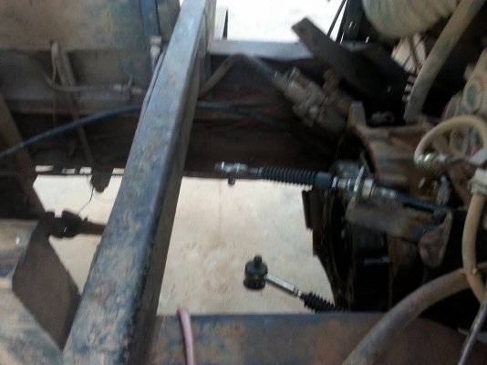 ขายดั้มMITSUBISHI คัชซีหน้ายาว เครื่องHO7C 185แรง ช่วงล่าง2เพลา ลงเล่มเรียบร้อยแล้ว เครื่องดี เกียร์พัง เอกสารพร้อมโอน สนใจโทร090-8588220คุณนะ ID:narong498 หรือwww.truck.in.th/498