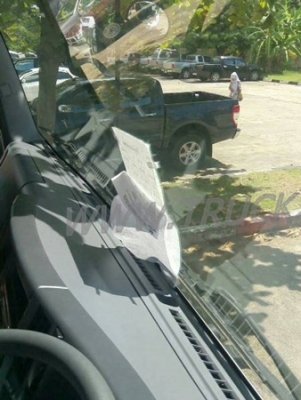 รถบรรทุก 6 ล้อดัมพ์ ISUZU รุ่น FTR  ปีจดทะเบียน 2557 240 แรงม้า