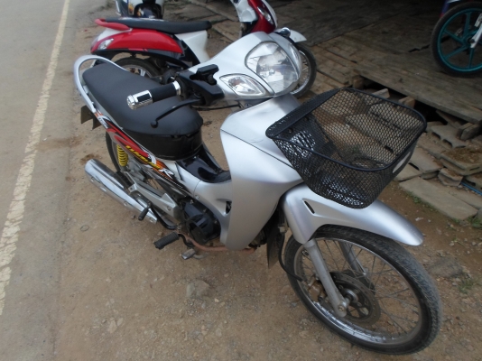 ขายเวฟ125s สตาทมือ เครื่องเดิมพร้อมใช้