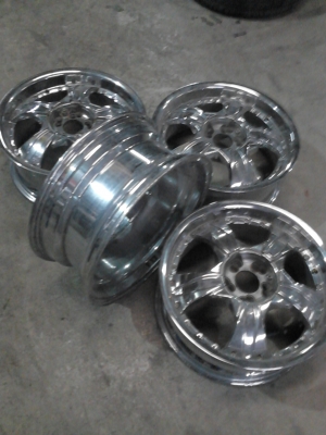 ขอบ 17 ขนาด 5 รู 100 และ 114 ได้ 2 ขนาด ( 17X 7 JJ.) ชุด 4 ใบ TEL.081-427-3941 ขอบ 17 ขนาด 5 รู 100 และ 114 ได้ 2 ขนาด ( 17X 7 JJ.) ชุด 4 ใบ TEL.081-427-3941