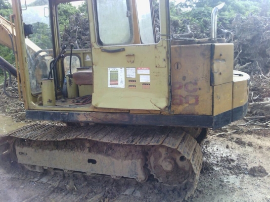 รถแบคโฮ  KOMATSU  PC 60 - 1  สนใจติดต่อ 081 - 6079515