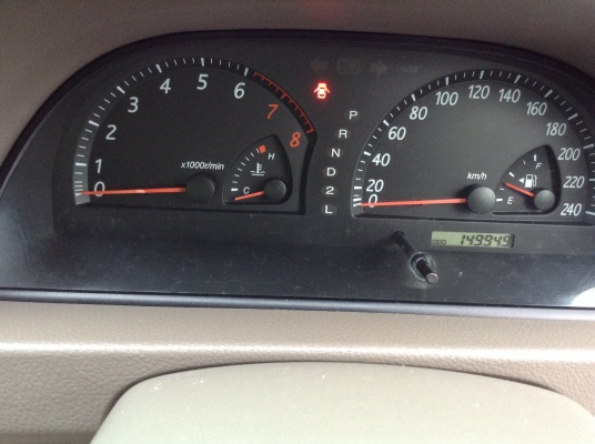 ขายTOYOTA CAMRY2.0Gเกียร์ATเบาะไฟฟ้าแอร์หน้าหลังไฟฟ้ามือเดียวใช้งานน้อย