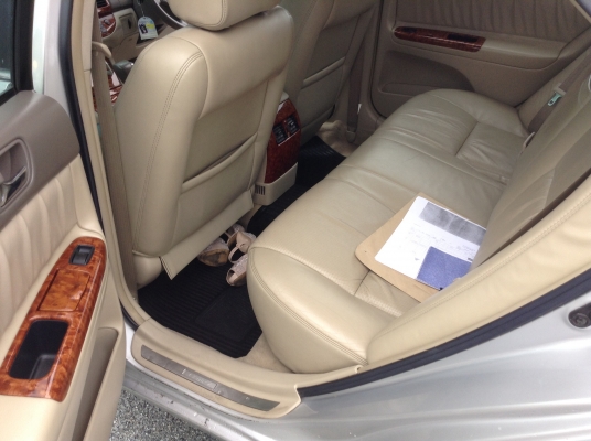 ขายTOYOTA CAMRY2.0Gเกียร์ATเบาะไฟฟ้าแอร์หน้าหลังไฟฟ้ามือเดียวใช้งานน้อย