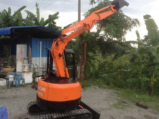 ขายรถขุด HITACHI EX30UR-2 คอนโทลสั้นน้ำมัน ปั้มนิ้ว เก่าจากญี่ปุ่น