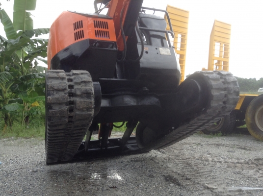 ขายรถขุด HITACHI EX30UR-2 คอนโทลสั้นน้ำมัน ปั้มนิ้ว เก่าจากญี่ปุ่น