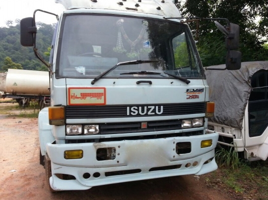 รถอีซูซุ 10 ล้อ หัวลาก FVZ  175 แรงม้า.  ( ขายแม่ , ลูก )  สนใจติดต่อ 081 - 6079515