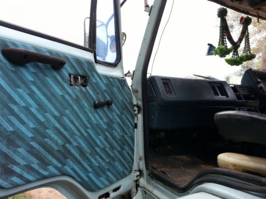 รถอีซูซุ 10 ล้อ หัวลาก FVZ  175 แรงม้า.  ( ขายแม่ , ลูก )  สนใจติดต่อ 081 - 6079515