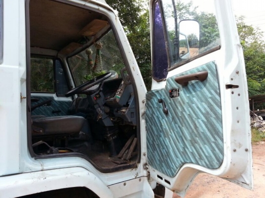 รถอีซูซุ 10 ล้อ หัวลาก FVZ  175 แรงม้า.  ( ขายแม่ , ลูก )  สนใจติดต่อ 081 - 6079515