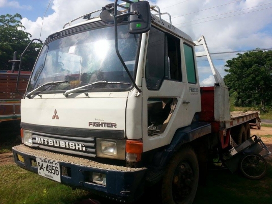 ขายเทรลเลอร์MITSUBISHI เครื่อง170แรง เครื่องดี คัชซีสวย สภาพพร้อมใช้งาน เอกสารพร้อมโอน สนใจโทร090-8588220คุณนะ ID:narong498 หรือwww.truck.in.th/498 จัดไฟแนนซ์ได้ เงื่อนไขง่ายๆวันเดียวรับรถ