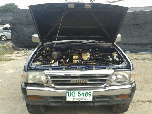 ขายอีซูซูมังกรทอง2.5โฟร์วิล4*4ปี96เครื่องดีคันซีสวยไม่ผุเกียร์โฟร์เข้าดี