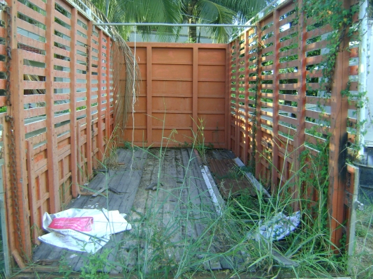 กระบะไม้  ถอดจาก สิบล้อ  ตามภาพ  ราคา 45,000 บาทพร้อมติดตั้ง