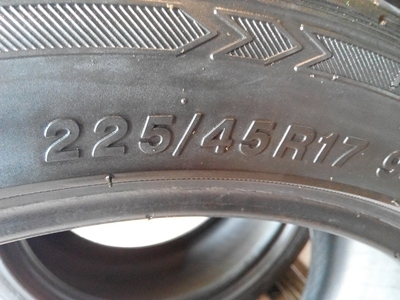 ยางจีน 225/45/17 ปี13