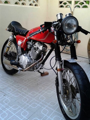 ขาย Honda Jx เครื่องไรฟาน 200 ทะเบียนพร้อมโอน แต่งคาเฟ่ รถอยู่ กรุงเทพ แถวดอนเมืองคับ