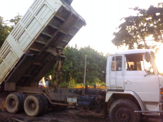 รถสิบล้อ