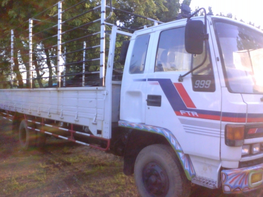 รถหกล้อ 175