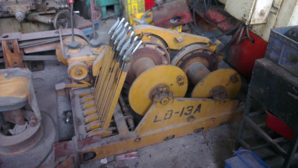 Sell> ขายปั้นจั่น 1.5 ตัน พร้อมเครื่อง มิตซูดีเซล ของญี่ปุ่นแท้ๆ 89,000- บาทครับ