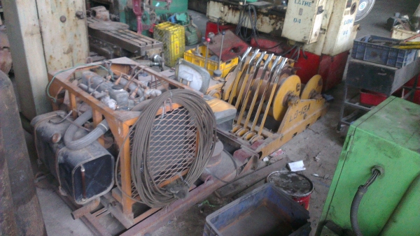 Sell> ขายปั้นจั่น 1.5 ตัน พร้อมเครื่อง มิตซูดีเซล ของญี่ปุ่นแท้ๆ 89,000- บาทครับ