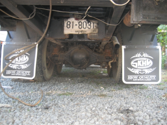 อีชูชุ 2เพลา เครื่องฮีโน่ 195 แรง  พร้อมหางรถเกี่ยว ราคา 760,000 บาท